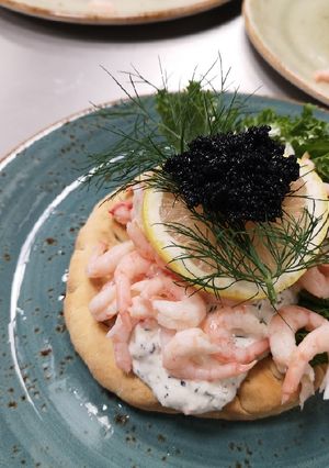 A picture of Shrimp sandwich in Swedish way.