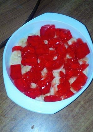 A picture of Strawberry Custard.
