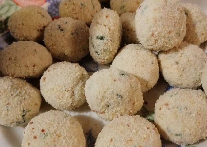 Polpette di ricotta ed erba cipollina