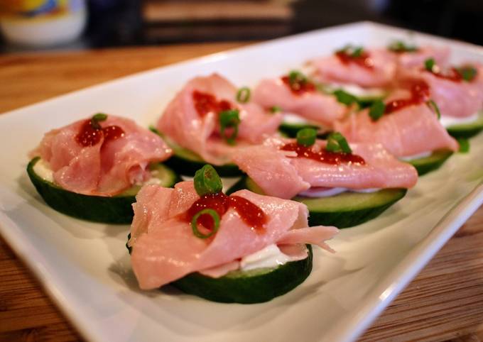 How to Prepare Super Quick Homemade Cucumber, Ham &amp; Sriracha Bites