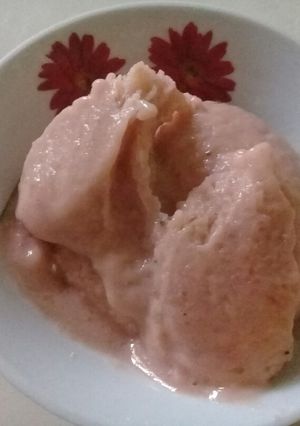 Foto resep Milky Banana Strawberry Ice Cream #BikinRamadanBerkesan #Day_30