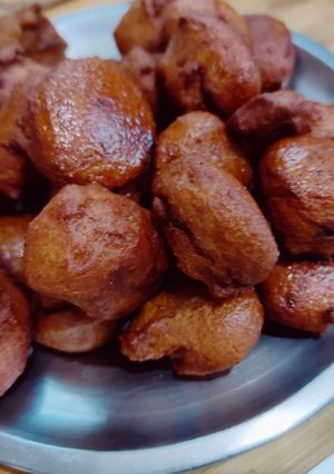A picture of मीठे पुए.