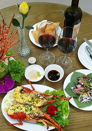 Hình của món Cơm tối ngày kỷ niệm.