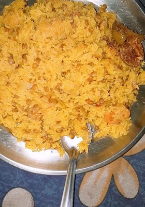 A picture of Kaire khichdi (green mango).
