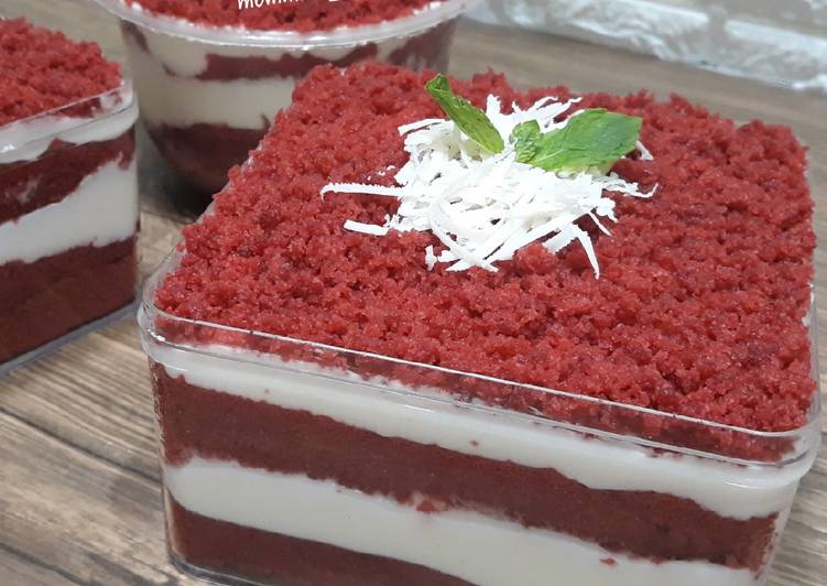 Cara Gampang Membuat Red velvet cake dessert box yang Sempurna