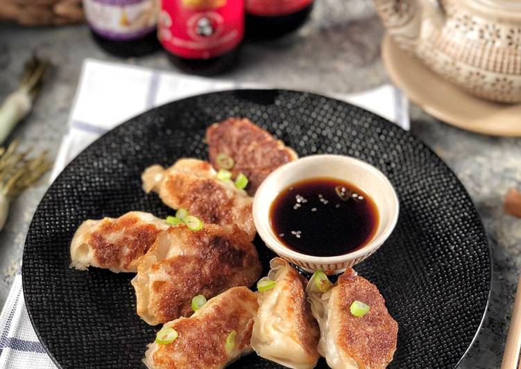 Bagaimana Menyiapkan Chicken gyoza yang Bikin Ngiler