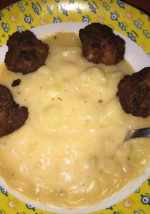 Krumplifőzelék fasírttal recept fotója