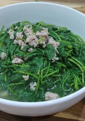 Hình của món Canh rau má thịt băm.