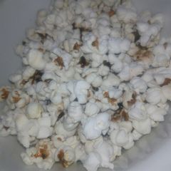 A picture of Popcorn (homemade).