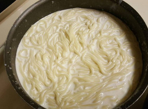 Una foto de 🍝 Spaguetti Blanco