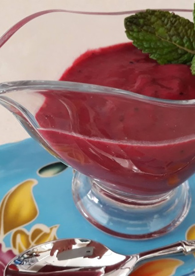 Una foto de Salsa de frutos rojos