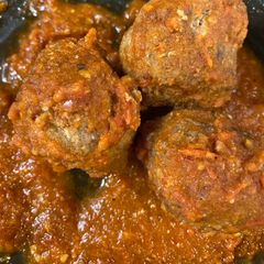 A picture of Bison chipotle meatballs.