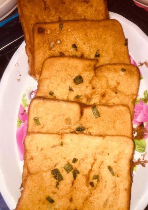 A picture of Fried bread 🍞.