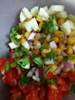 A picture of Chickpeas Chat.