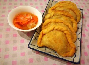 Hình của món Bánh gối ( Bánh quai vạc).