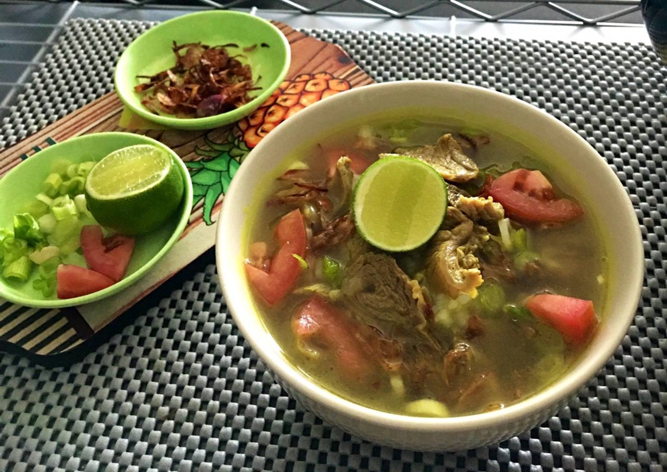 Soto daging madura