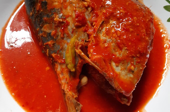 Bagaimana Membuat Tongkol asam padeh pedas yang Bikin Ngiler