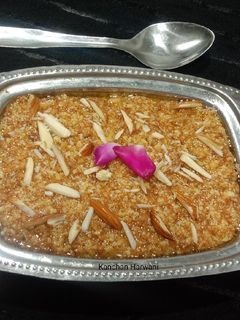 मिल्क केक/भुगल मावा(Milk cake recipe in hindi) रेसिपी मुख्य फोटो