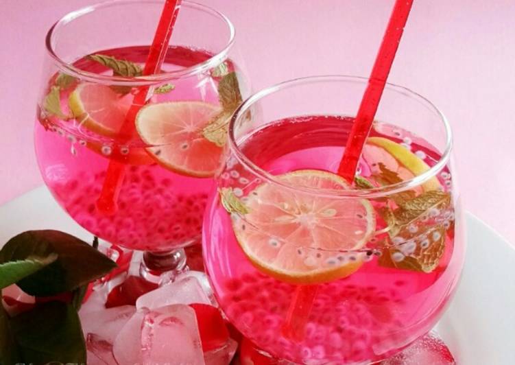 Sparkling Rose chia lemonade