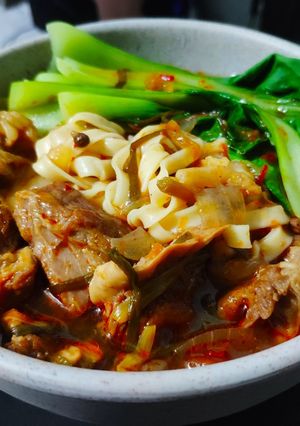 Hình của món Mì bò Đài Loan.