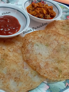 A picture of Onion Rava Dosa (Onion Pancakes).