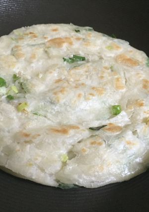 蔥油餅 的食譜成品照片
