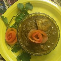 A picture of Coriander gravy aloo dum.