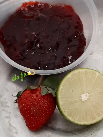 Cara Mudah Menyiapkan Resep 39.Selai strawberry 🍓 yang Bikin Ngiler Anti Ribet, Lezat Sekali