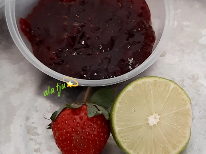 Langkah Gampang Membikin Resep 39.Selai strawberry 🍓 yang Lezat Sekali Anti Ribet, Bikin Ngiler
