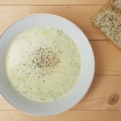 A picture of Keto Creamy Broccoli & Cheese Soup.