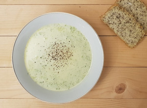 A picture of Keto Creamy Broccoli & Cheese Soup.