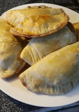 Una foto de Empanadas 😊😊