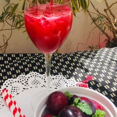 A picture of Plum Juice.