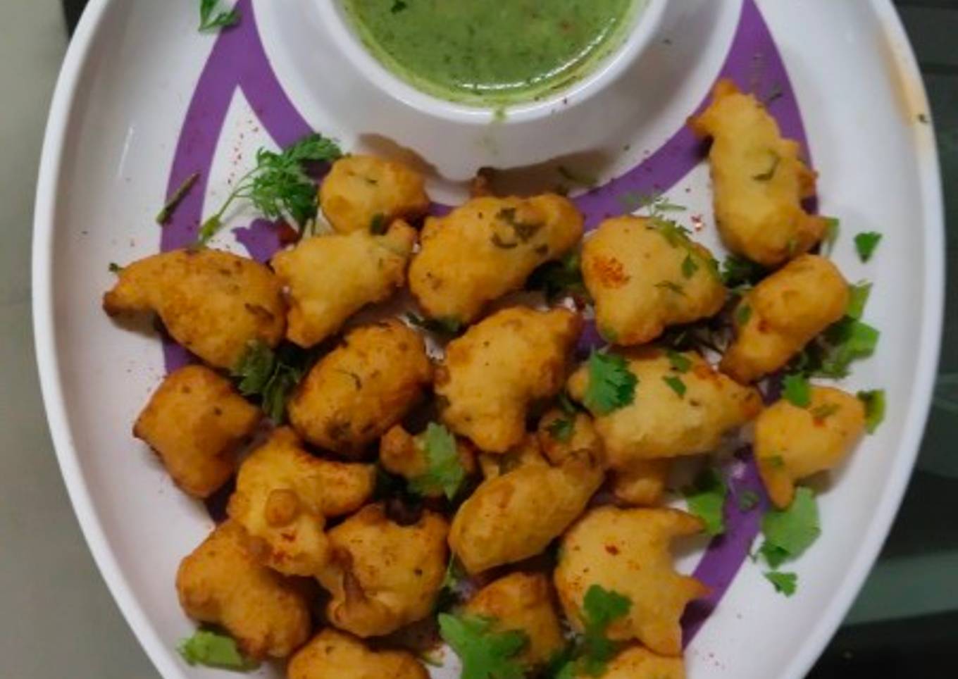 Urad dal fritters