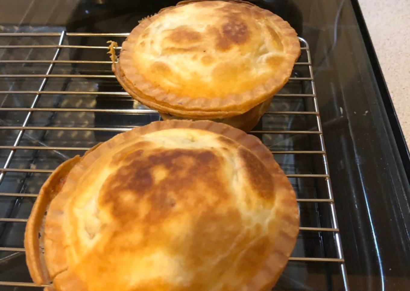 Hunters chicken pies