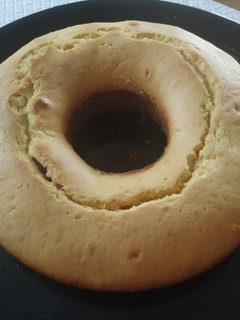 Una foto de Budín con corazón de dulce de leche