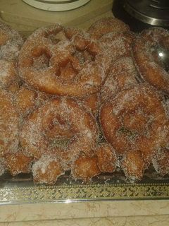 صورة لوصفة دونات بالسكر العادي
