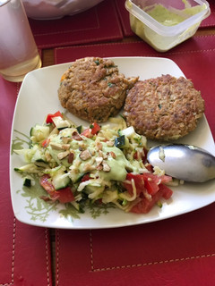 Una foto de Croquetas de avena y pescado