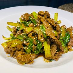 A picture of Beef and Bok Choy Stir Fry.