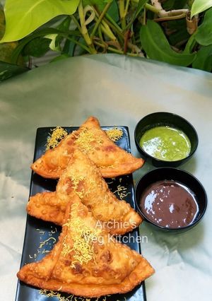 A picture of 🔹Samosa.