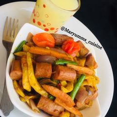 A picture of SPICYSAUSAGE FRENCHFRIES & PINEAPPLE SHAKE by maryumms_cuisine.