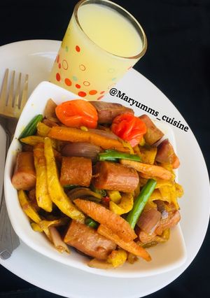 A picture of SPICYSAUSAGE FRENCHFRIES & PINEAPPLE SHAKE by maryumms_cuisine.