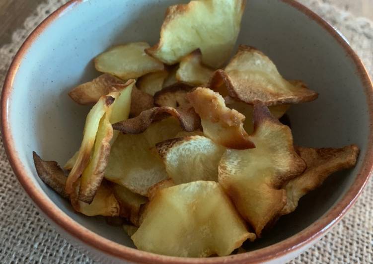 How to Make Award-winning Homemade parsnip crisps