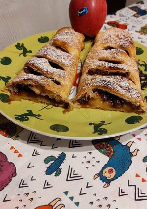 Foto di Strudel veloce di mele,uvetta e cannella