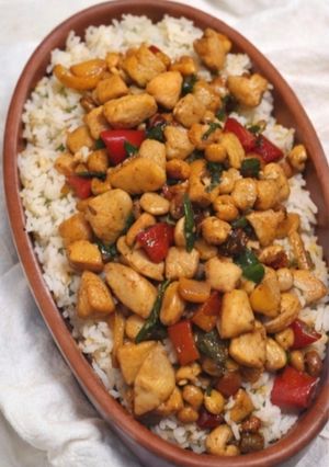 Thai kesudiós csirke (Gai Pad Med Mamuang) recept fotója