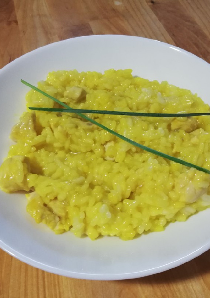Una foto de Arroz con pollo de dieta