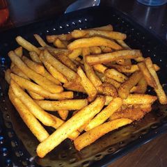 A picture of French fries.
