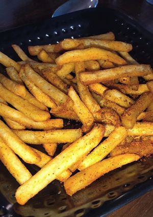 A picture of French fries.