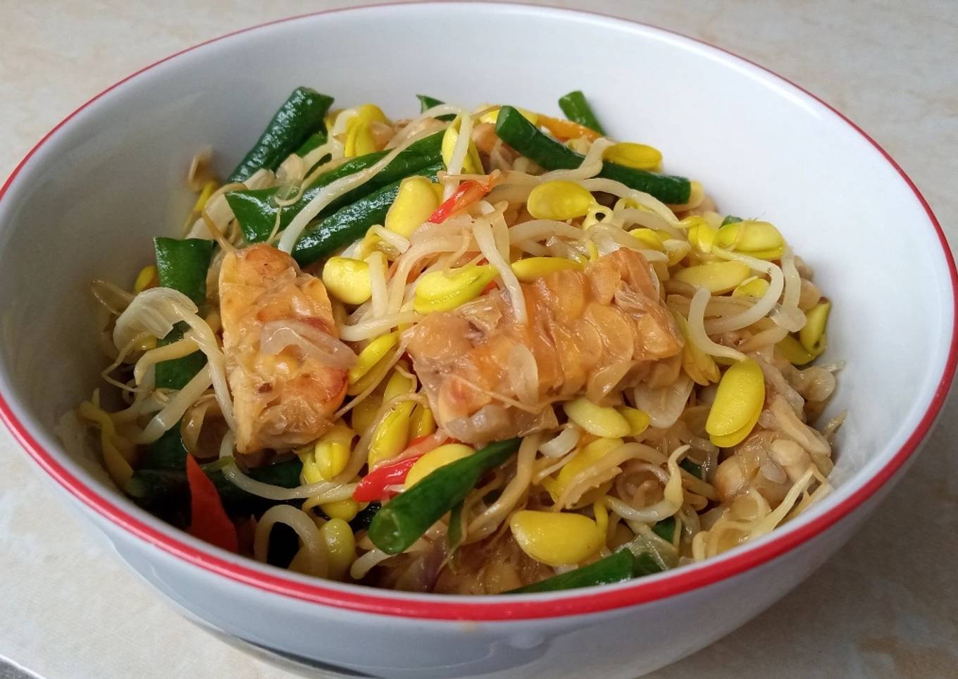 Tumis taoge kedelai tempe