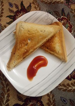 A picture of Chicken and cheese sandwich.